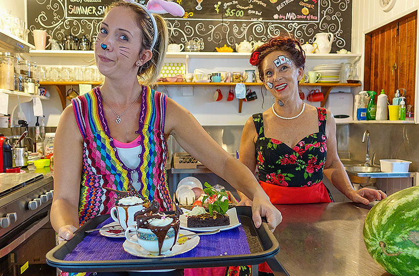 Mad Hatters Cafe